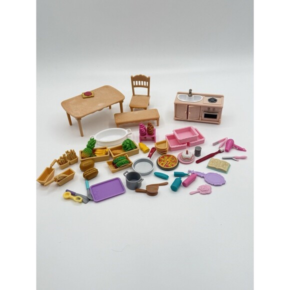 Calico Critters Sylvanian Family Random Food/furniture Lot Dollhouse Epoch VTG - Picture 1 of 6